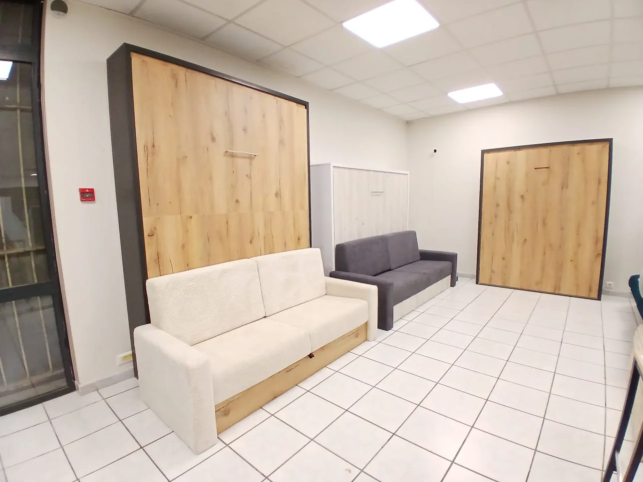 Apartmani — zidni krevet